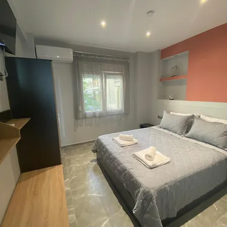 Thalassa Apartment *